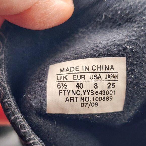 SALOMON Uma Trois Waterproof Knee-High Stretch Boots Black Zip Black - Picture 8 of 9